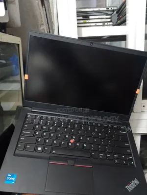 Laptop Lenovo ThinkPad E14 Gen 2 8GB Intel Core i7 SSD 256GB