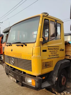 Mercedes Benz 814 Open Body Truck 6bolts 6tyres 2000 Yellow