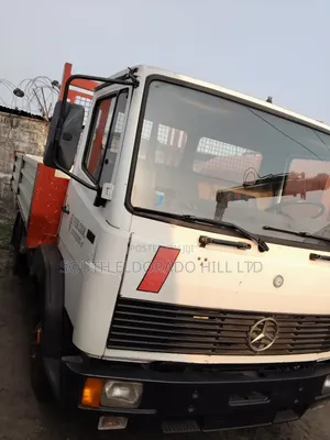 Mercedes Benz 817 6tyres 6bolts Open Body Truck