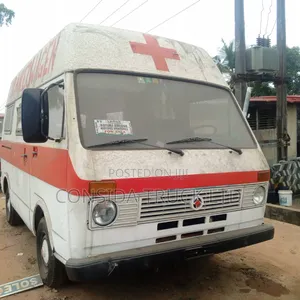 Ford E550 1998 White
