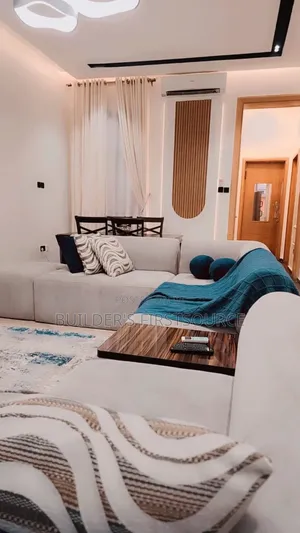2/3 Bedroom Duplex Located In A Very Secured Estate In Maryland