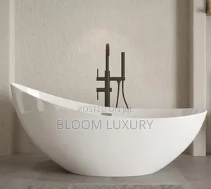 Freestand Acrylic Bathtub