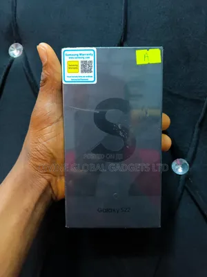 New Samsung Galaxy S22 5G 128 GB Green