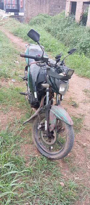 TVS Apache 160 4V 2020 Green