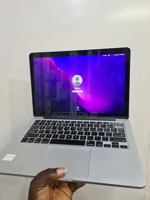 Laptop Apple MacBook Pro 2015 8GB Intel Core I5 SSD 256GB