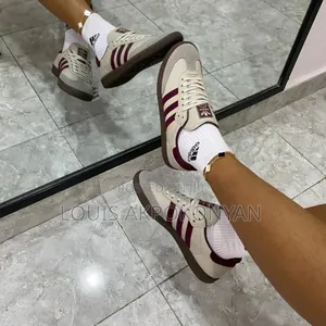 Adidas Samba Sneakers