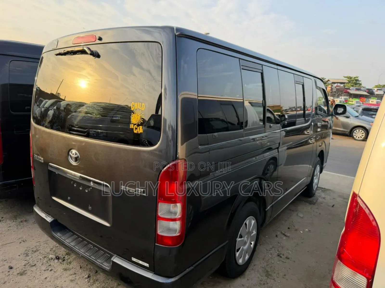 Toyota HiAce 2010 Grey