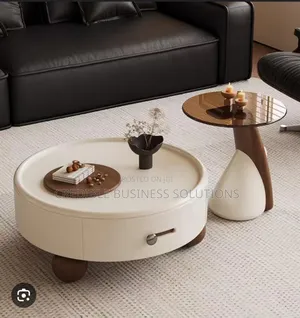 Beautiful Boss Centre Table With Glass Top Stool