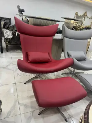 Apartment and Hotel Relaxing Chairs