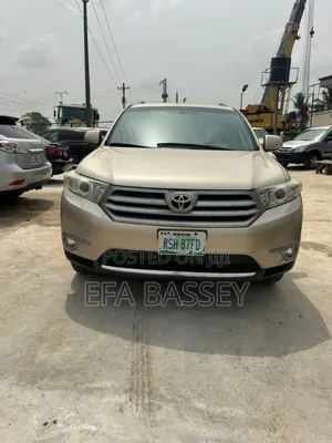 Toyota Highlander Limited 2011 Green