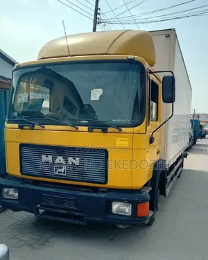 Tokunbo Man 2003 Yellow