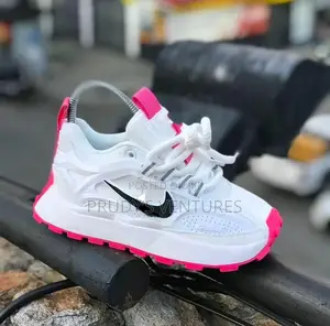 Nike Ladies Sneakers Fit for Elegance