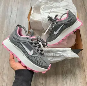 Nike Ladies Sneakers Crafted With Premium Quality