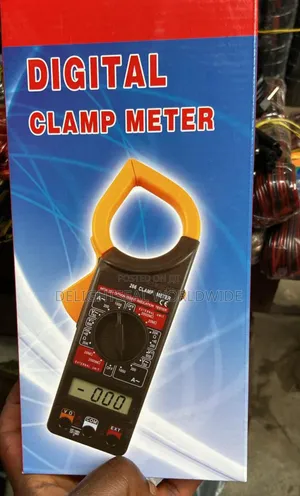 Digital Clamp Meter