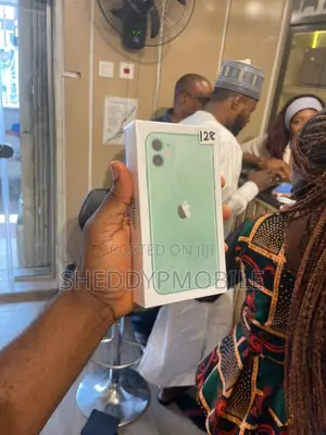 New Apple iPhone 11 128 GB