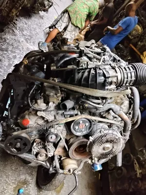 Engine and Gearbox Nissan Armada Qx56