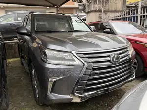 Lexus LX 570 AWD 2017 Gray