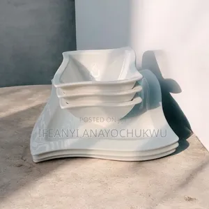Breakable Plates