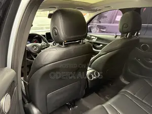 Mercedes-Benz GLC-Class 2016 Teal