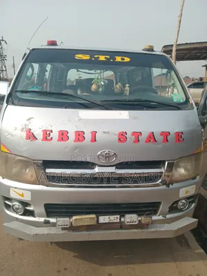 Toyota HiAce 2012 Grey