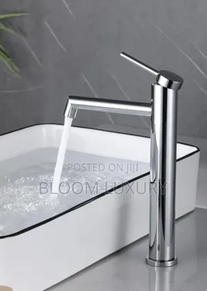 Chrome Countertop Tap (Hot/Cold)