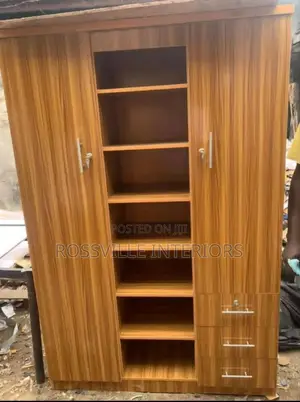 Standard Highquality Wardrobe 4ftby7ft