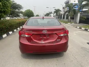 Hyundai Elantra 2013 Red