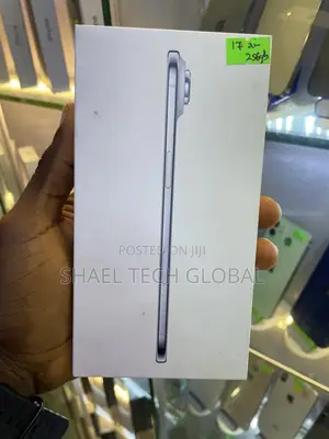 New Apple iPhone Air 256 GB
