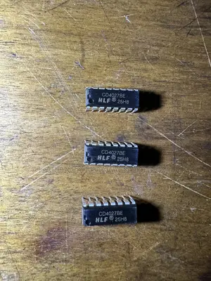 Jk Master-Slave Flip-Flop Ic Cd4027be