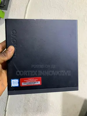 Desktop Computer Lenovo ThinkCentre M720 8GB Intel Core i3 SSD 256GB