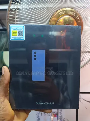New Samsung Galaxy Fold 5G 512 GB Green