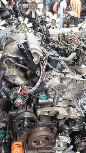 Engine for Nissan Altima / Xtrall 2005