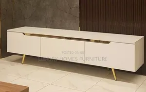 Standard 6 Feets Tv Stand