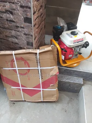 Honda Poker Concrete Vibrator Machine