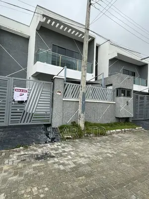 4bdrm Duplex in Ado / Ajah for sale