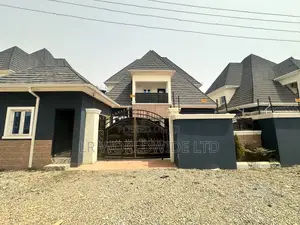 5bdrm Duplex in Lugbe District for rent