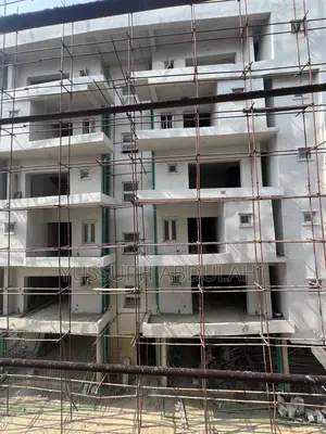 3bdrm Maisonette in Alagomeji for sale