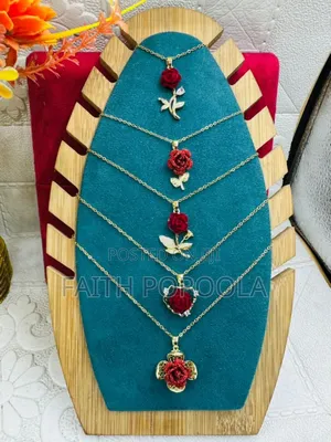Female Necklace