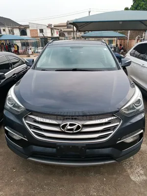 Hyundai Santa Fe SE Ultimate AWD 2017 Gray