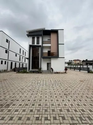 6bdrm Duplex in Mabushi for sale