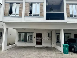 1bdrm Shared Apartment in Victoriabay Orchid, Chevron for rent