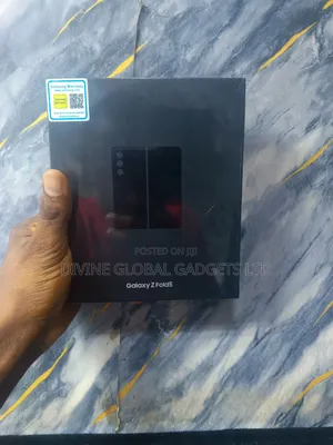 New Samsung Galaxy Fold 5G 512 GB Green