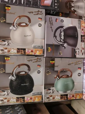 Hausrolan Whistling Kettle