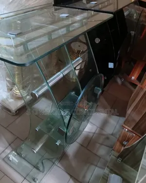 Standard Quality Modern Glass Church Pulpit