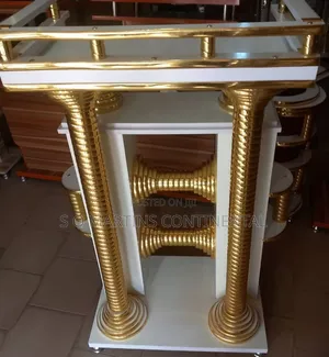 Exquisite Design Golden Church Pulpit