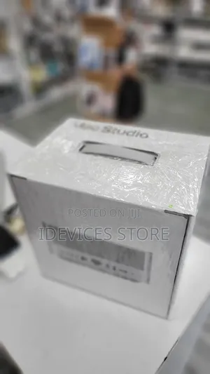 New Desktop Computer Apple Mac Studio 64GB Apple M2 Ultra SSD 1T