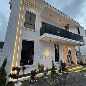 5bdrm Mansion in Galadimawa for sale