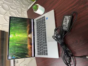 Laptop HP EliteBook 1040 G8 16GB Intel Core I5 SSD 256GB