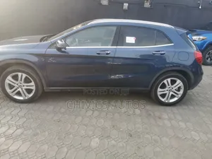 Mercedes-Benz GLA-Class 2019 Black