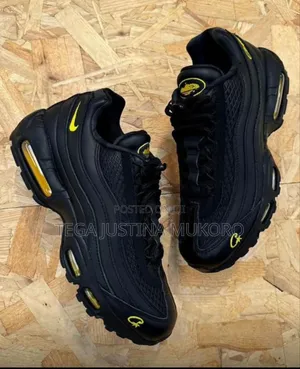 High Quality Fashion Latest Design Sneakers